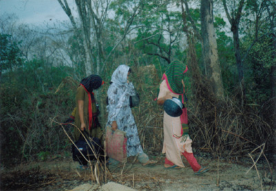 Three Jumma women in Kattali Bengi Chara in Rangamati run away in fear of the JSS armed groups, 28 April 2001